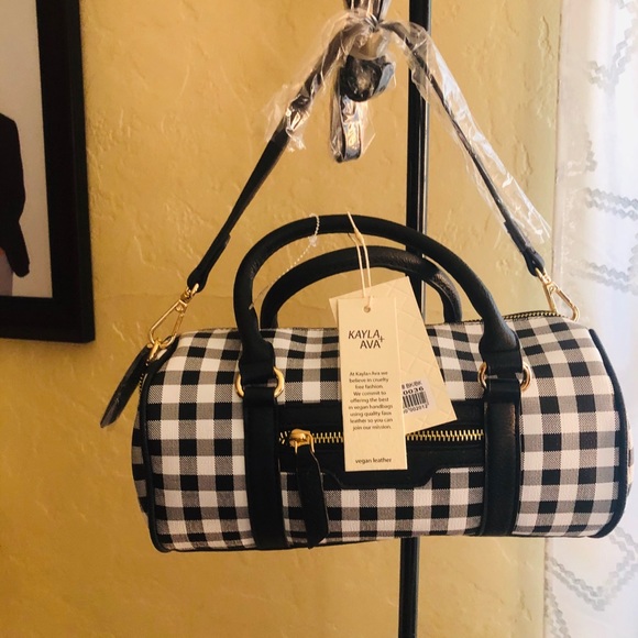 kayla+Ava Handbags - VEGAN LEATHER 🌹Cylinder purse very beautiful